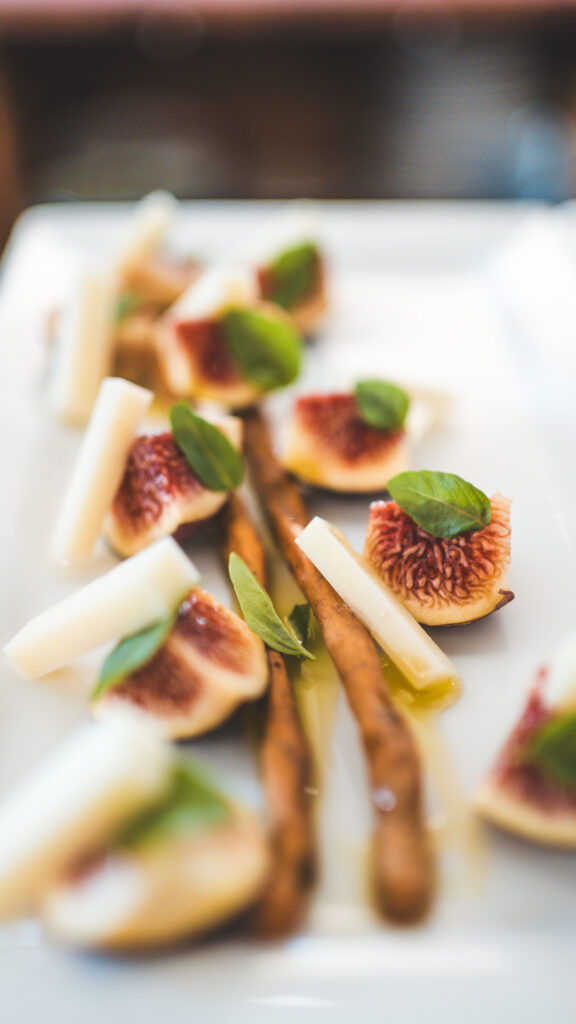 A7401643-576x1024 (1).jpg